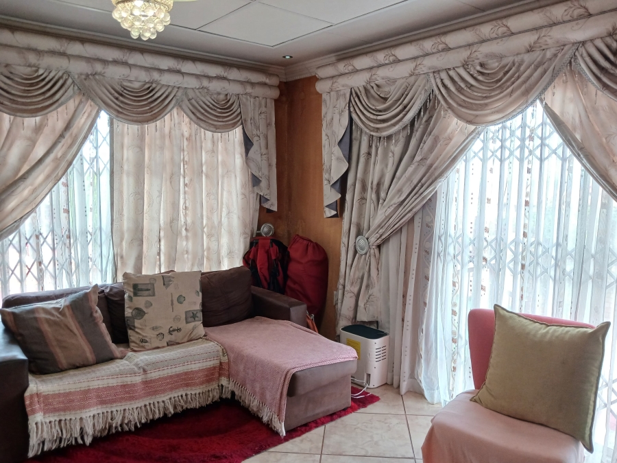 3 Bedroom Property for Sale in Tlhabane West North West